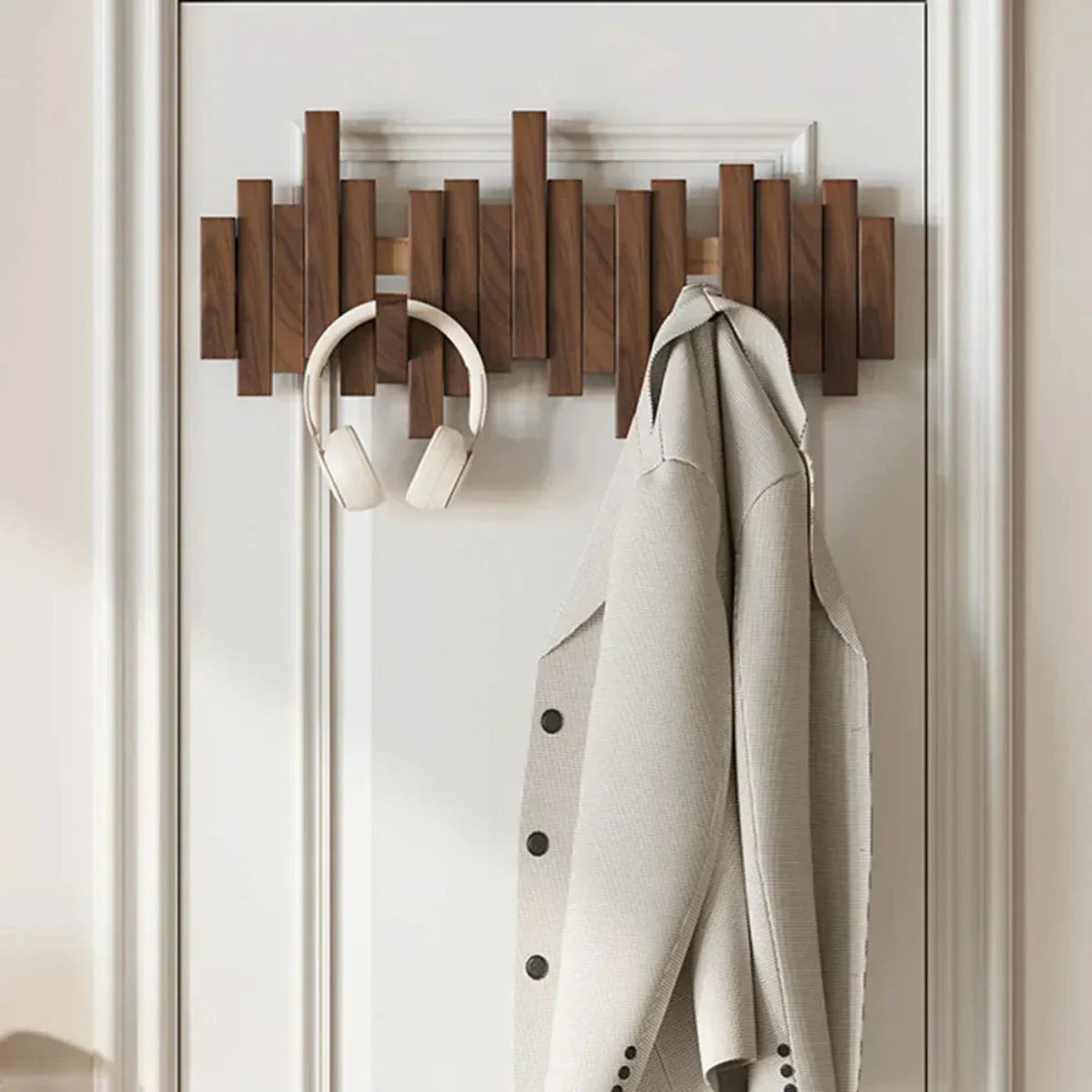 Porte-Manteau Murale en Bois Piano – Pratique et Élégant pour Organiser Votre Entrée