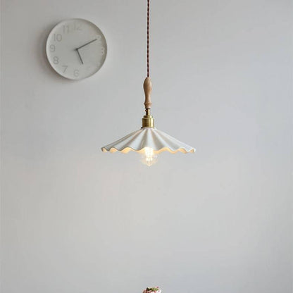 Suspension Cuisine Design en Céramique – Lampe Pendante Moderne avec Détail en Bois