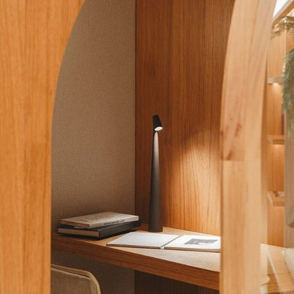 Lampe de Table Rechargeable - Design Élégant en Aluminium avec 3 Niveaux d'Intensité, Disponible en Plusieurs Couleurs