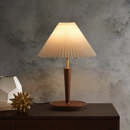 Lampe de Table Vintage en Bois Plissé – Charme Classique et Fonctionnalité Moderne