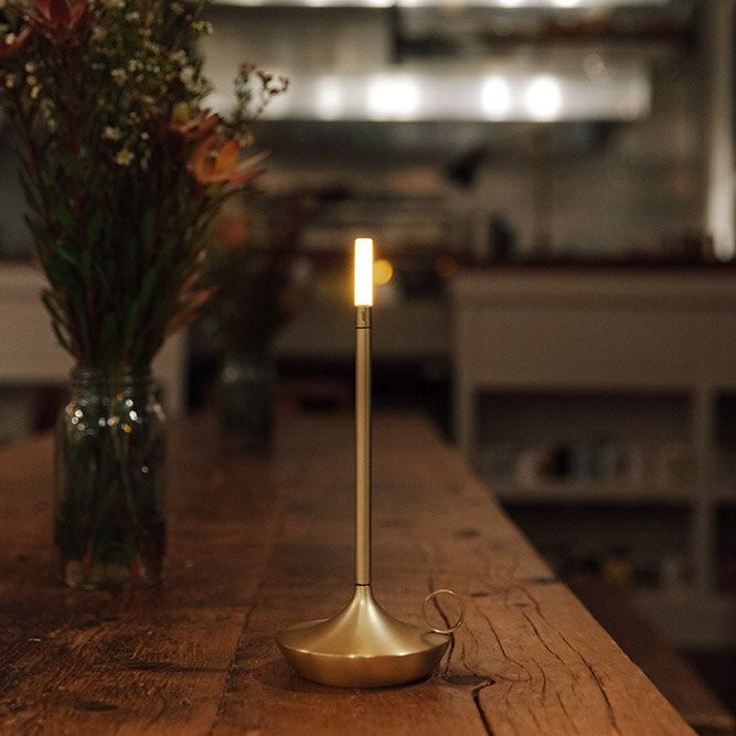 Lampe Giavi - Élégance Contemporaine et Ambiance Chaleureuse avec Lumière Dimmable