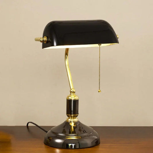 Lampe de Table en Verre au Style Européen - Élégance Classique pour Votre Intérieur