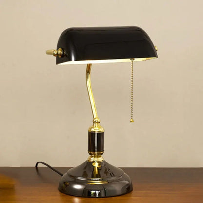 Lampe de Table en Verre au Style Européen - Élégance Classique pour Votre Intérieur