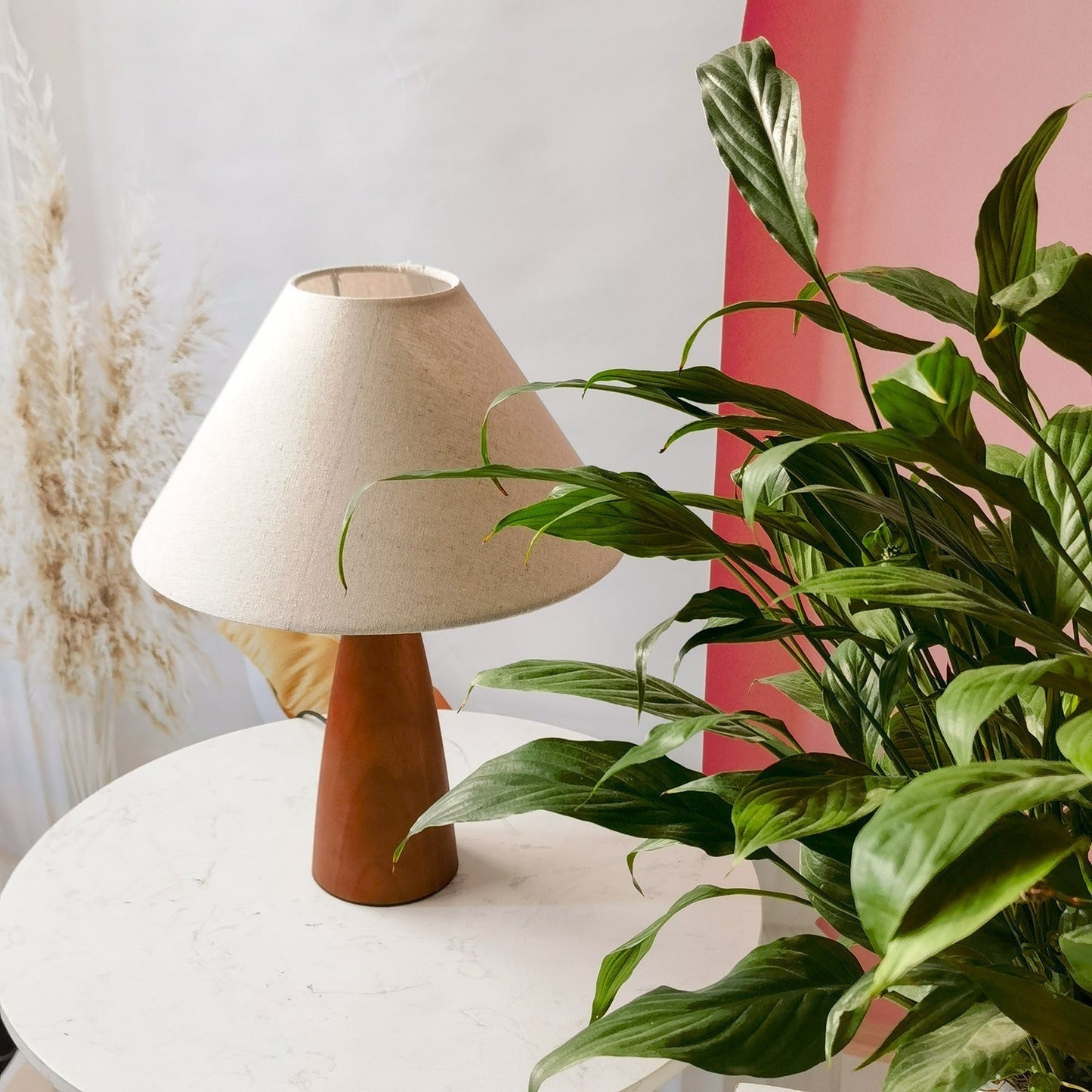 Lampe de Table en Bois Massif Style Century – Élégance Classique et Moderne
